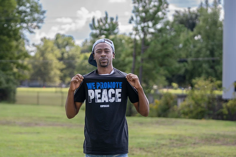 Memphis Allies staff at community clean up